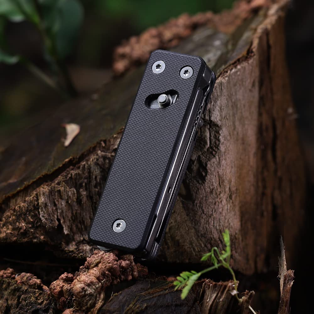 Roxon KS2 Elite pocket clip keeps the tool secure.