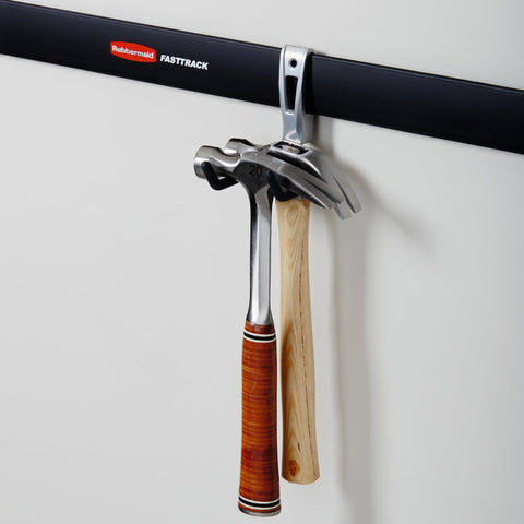 Rubbermaid aluminum construction ensures lasting strength