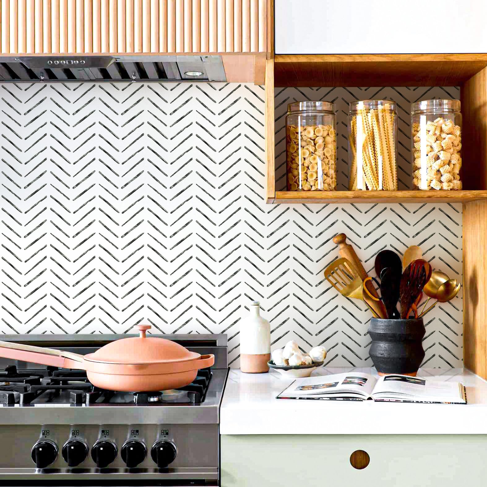 Rugreat Herringbone wallpaper black and white stripe effect on surfaces