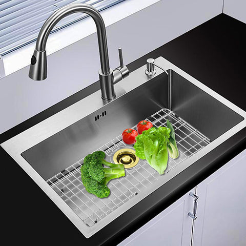 Rurayati easy-clean grid surface keeps the sink tidy and presentable