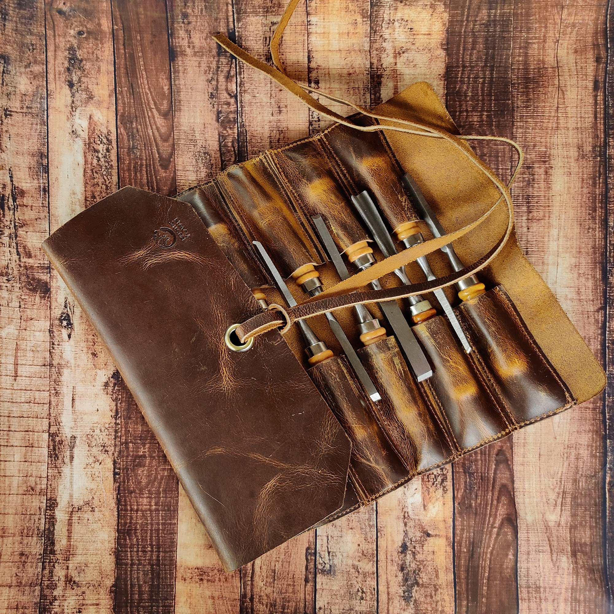 Rustic Town leather tool roll gift-ready packaging suitable for tradespeople