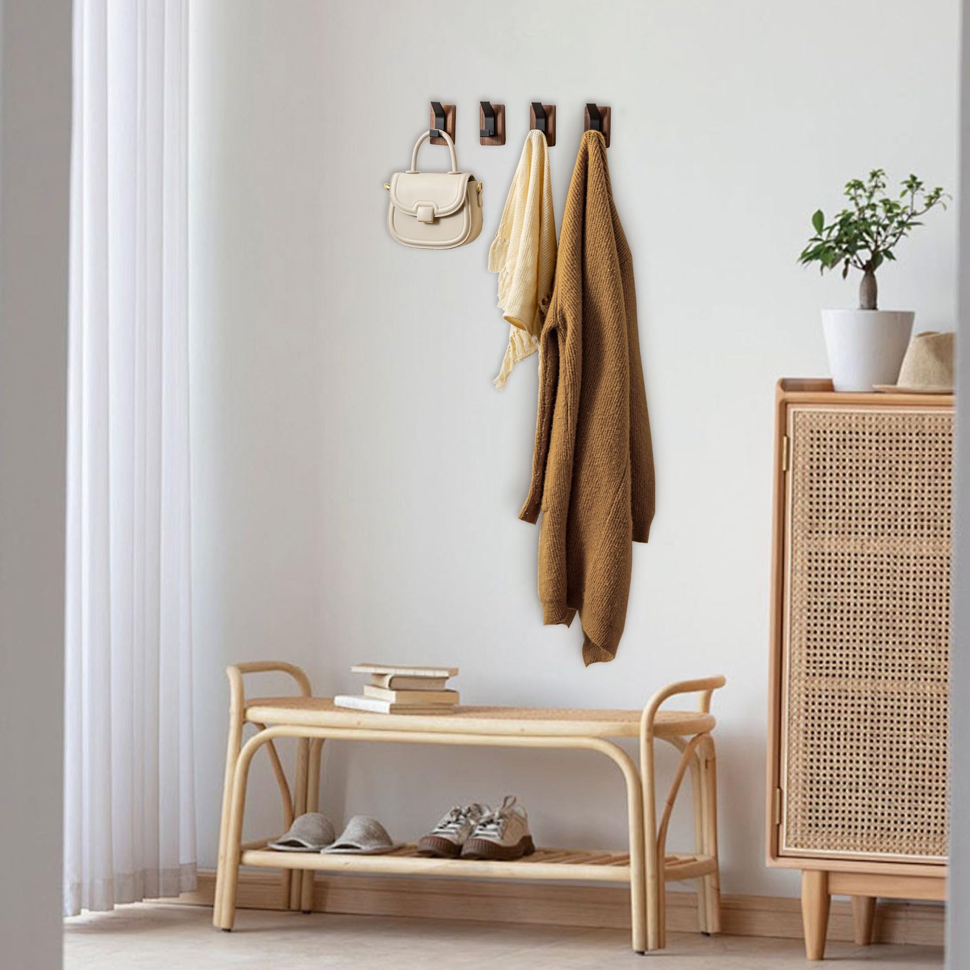 RVXHUA double-layer hook system maximizes hanging space for hats, coats, and towels