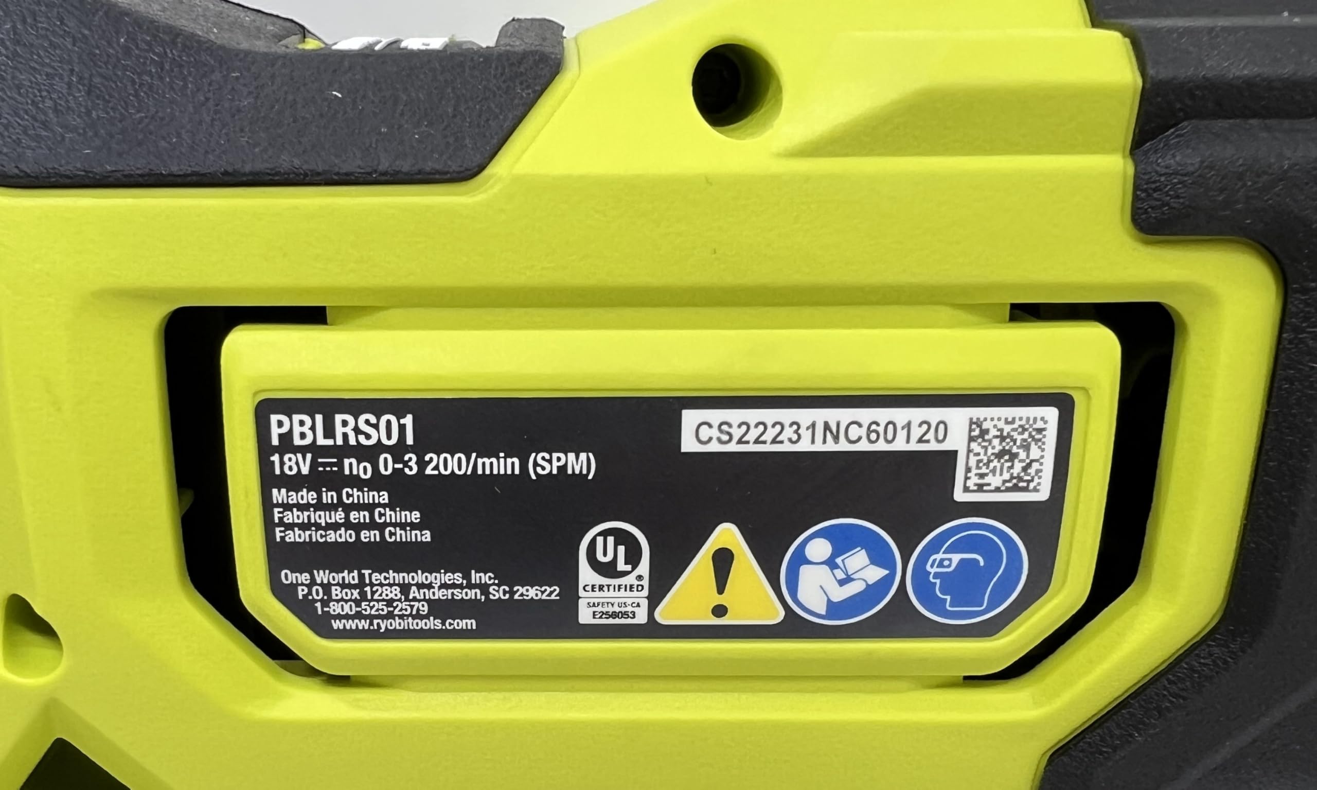 RYOBI ONE+ HP brushless reciprocating saw includes a 6 inch wood blade for immediate use.