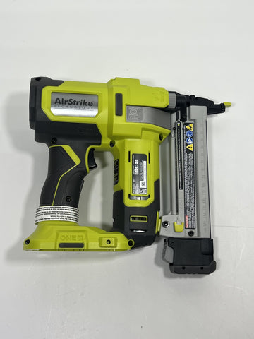 RYOBI ONE+ staples sinking into hardwoods demonstration