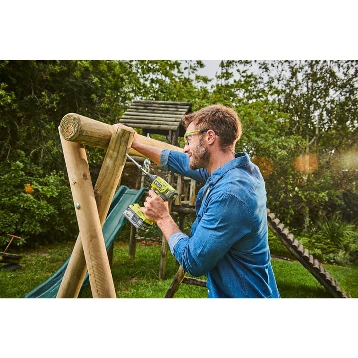 RYOBI R18ID2-0 quarter-inch hex connection enables fast bit changes.