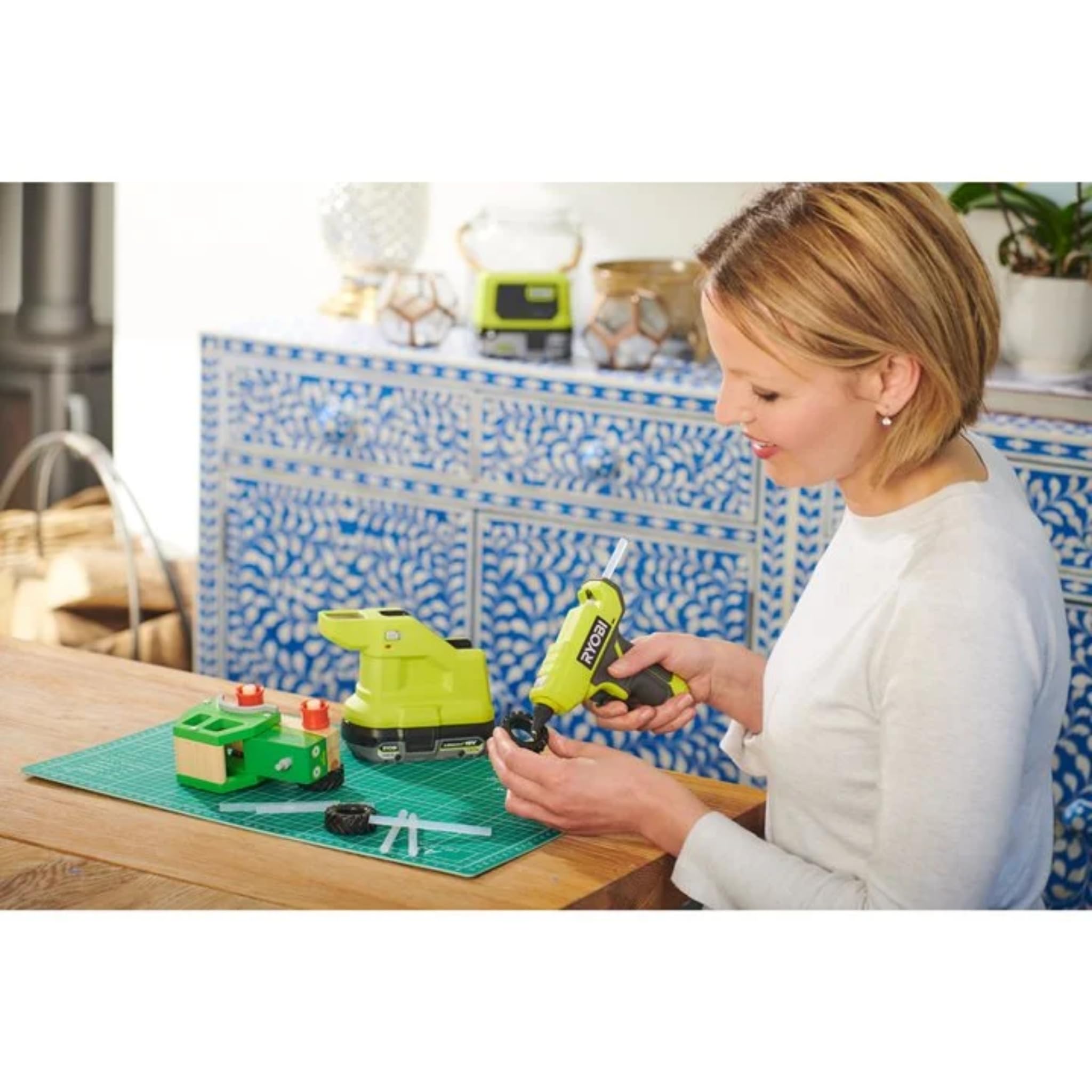 RYOBI RGLM18-0 heats up quickly for fast crafting