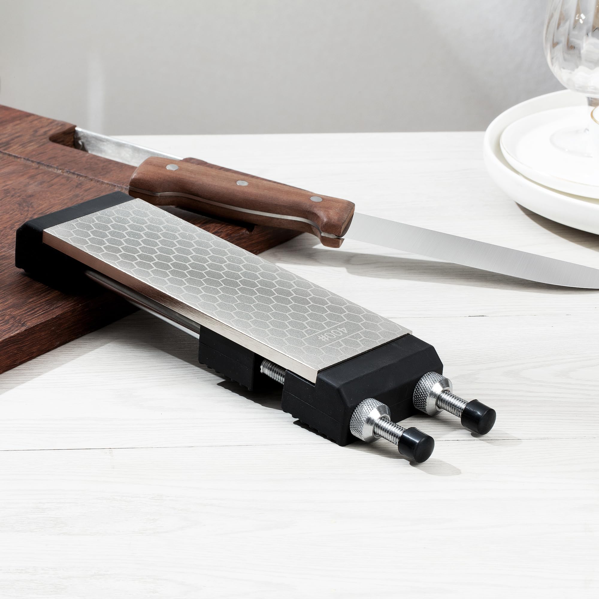 S SATC ideal for home and professional workshop sharpening