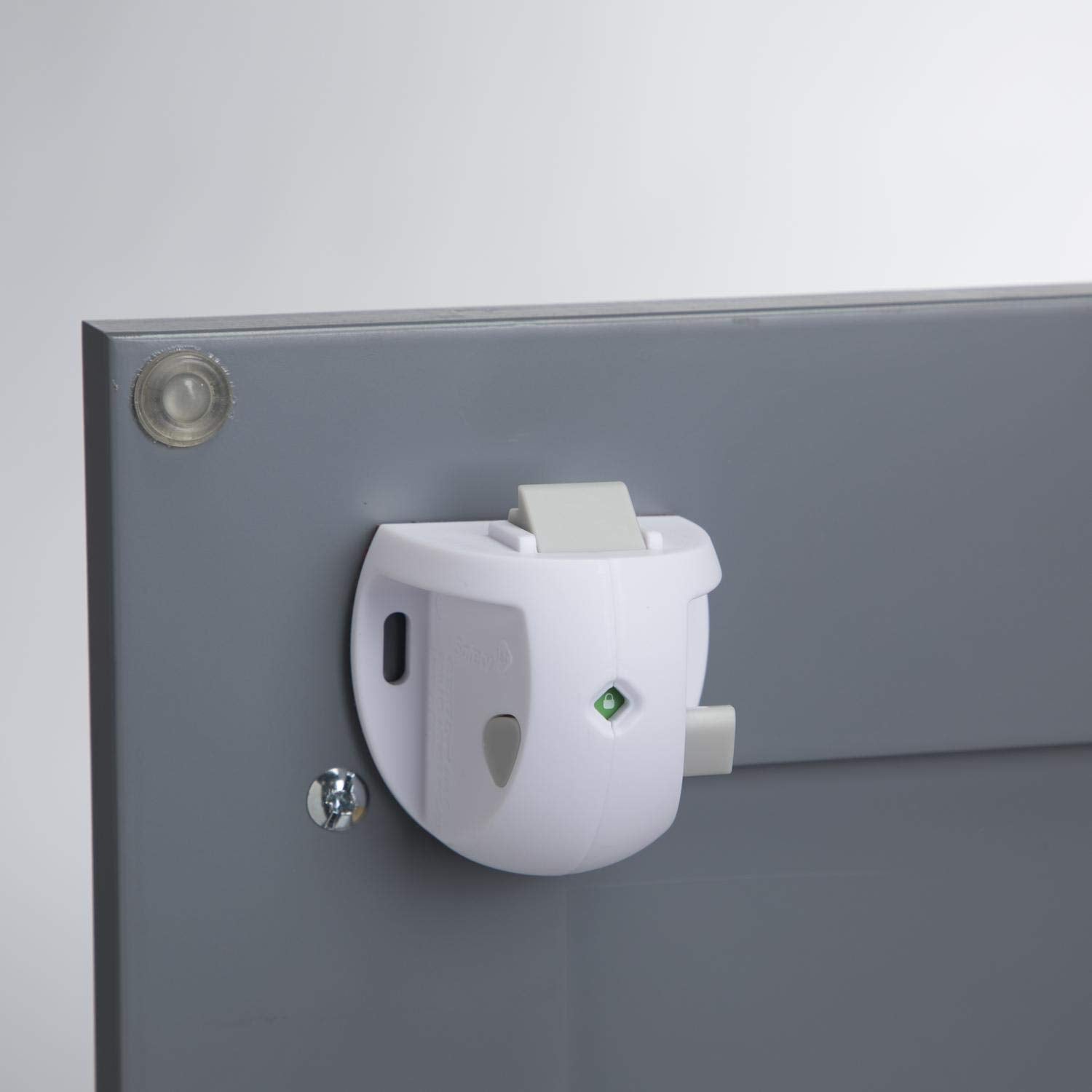 SecureTech indicator showing engaged lock status