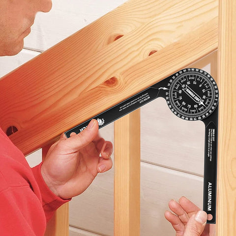 Saker aluminum tool resists corrosion for long-lasting performance.