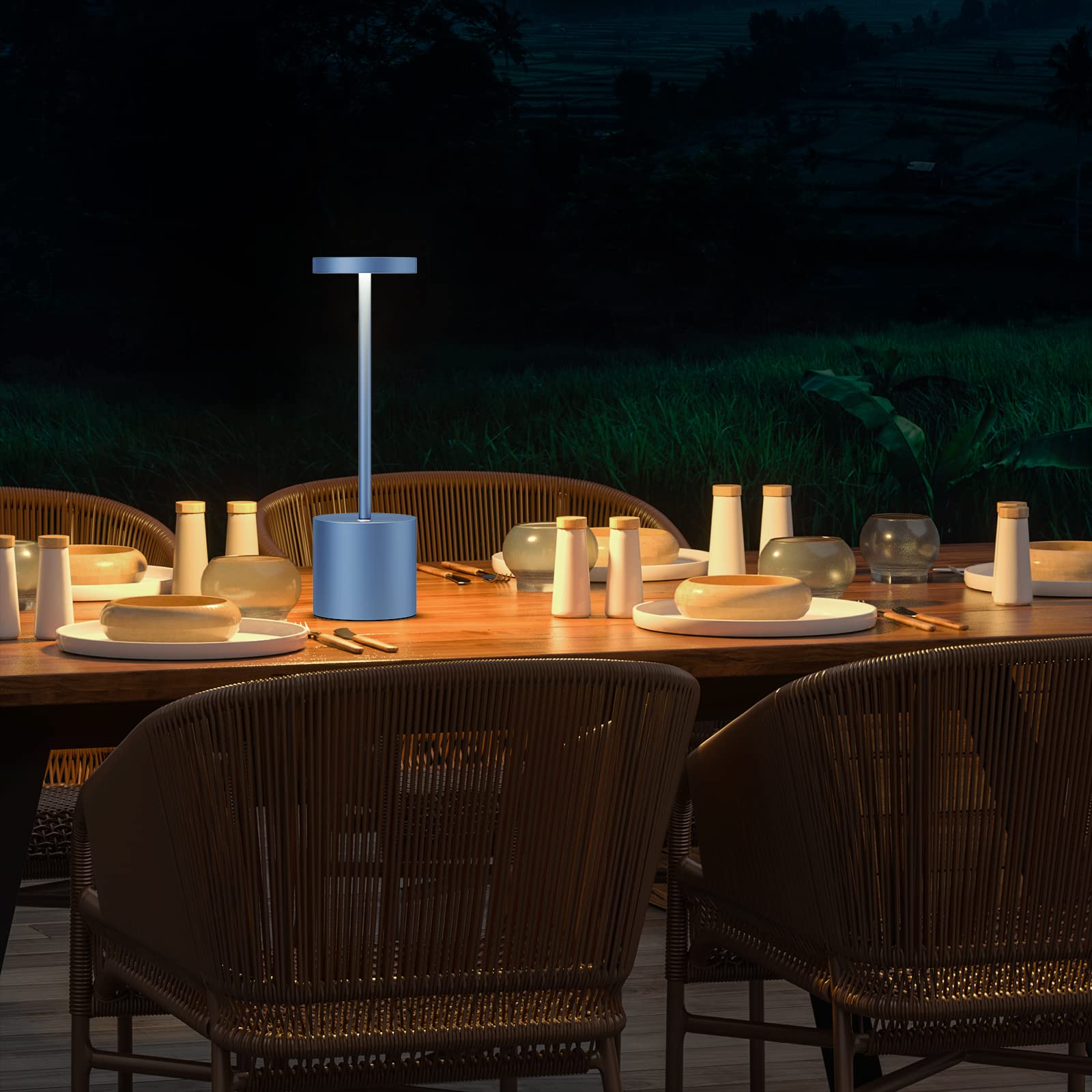 SAKRINGT aluminum desk lamp with fast charging