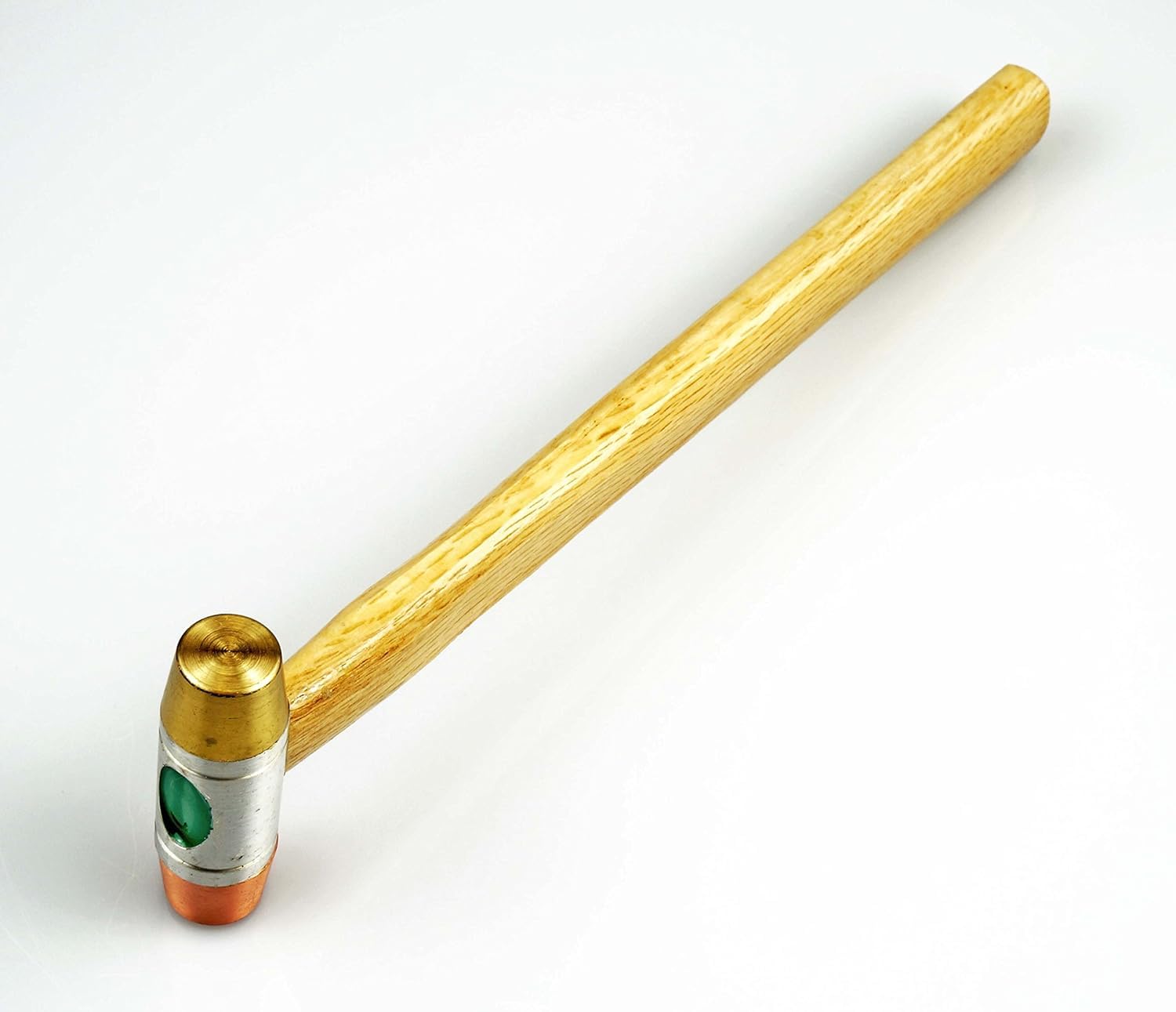 SE 5-IN-1 hammer in a workshop setup for versatile tasks