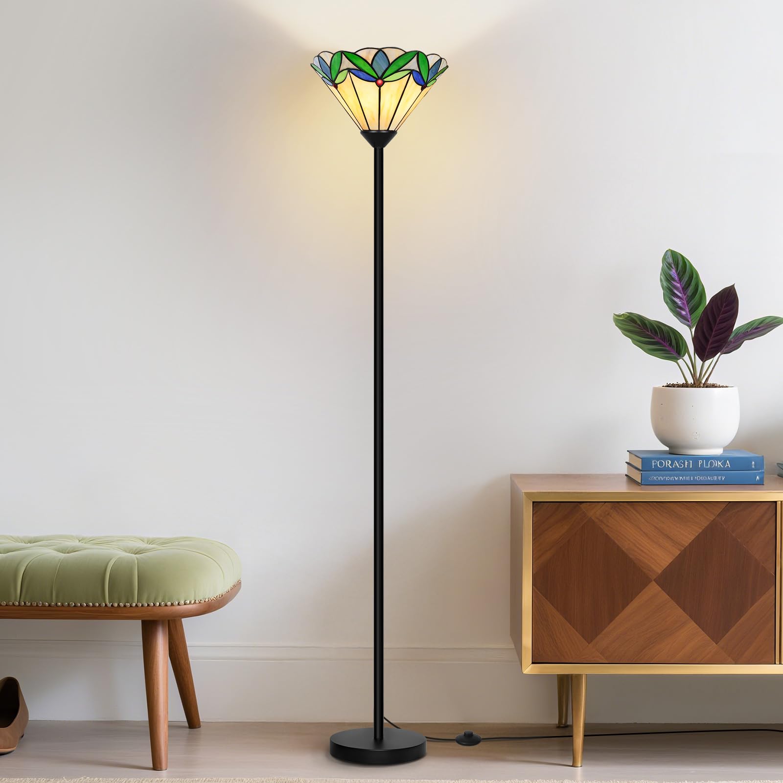 Seaside Village Tiffany lamp with tree-leaf shade for warm ambiance