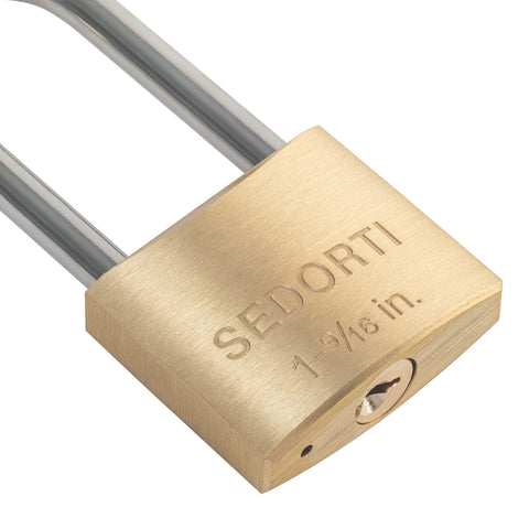 Outdoor-ready Sedorti padlock featuring a marine-grade design for harsh weather.