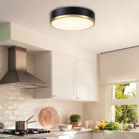 Simple 4-step installation guide for quick ceiling mounting by Senroyal.