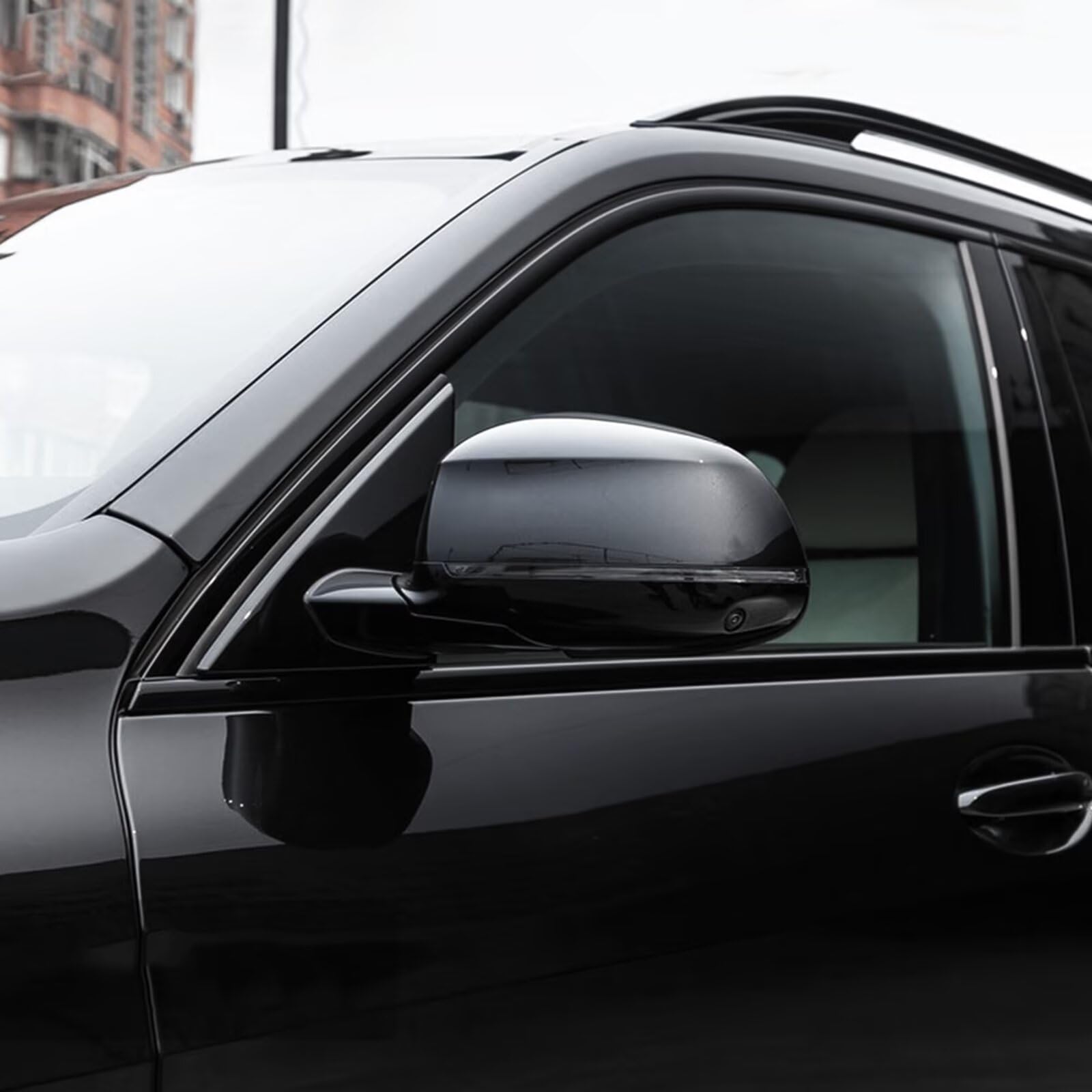 SENVEN anti-sag performance on vertical panels and curved surfaces