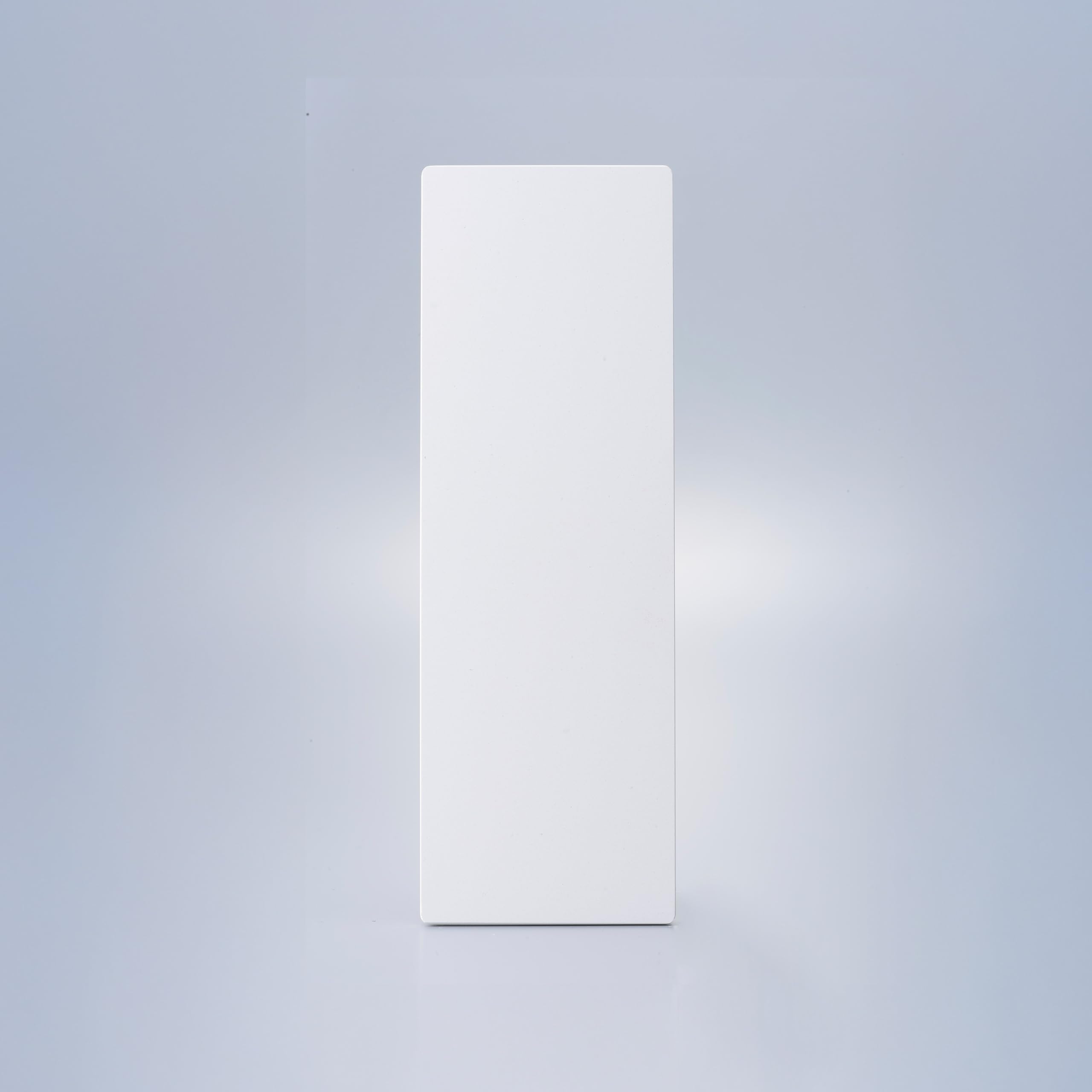 Shapton GlassStone 6000 knife-edge after sharpening shows a clean, sharp finish