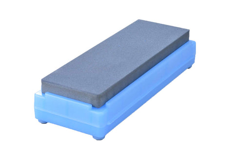 Shapton K0709 weighs about 500 g for balanced handling