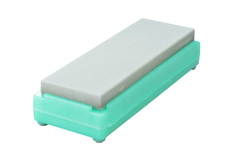 Shapton K0710 Melon 8000 edges polish for a razor-like finish.