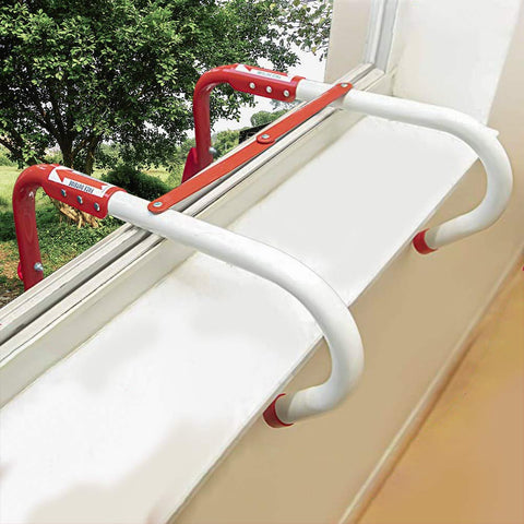 ShareWIN portable fire ladder comes with storage case for neat keeping.