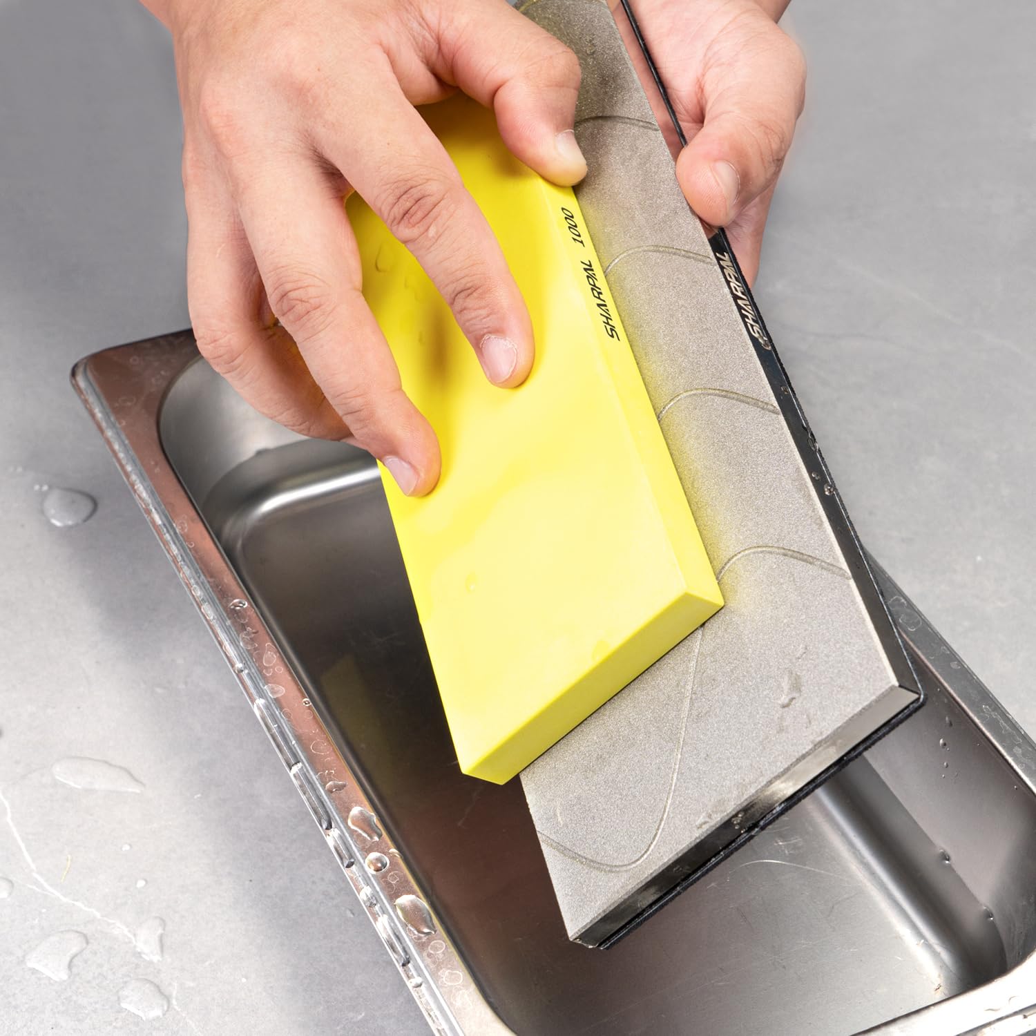 SHARPAL 145H durable diamond plate designed for long-term professional use.
