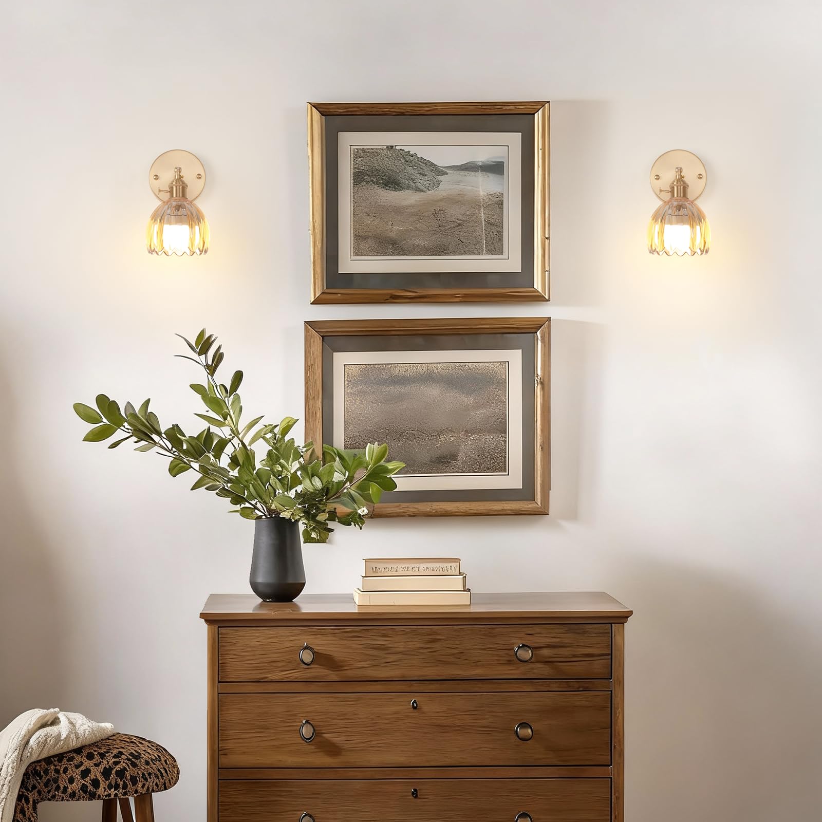 Shenmoyl sconce suitable for bedroom, kitchen, restaurant and more.