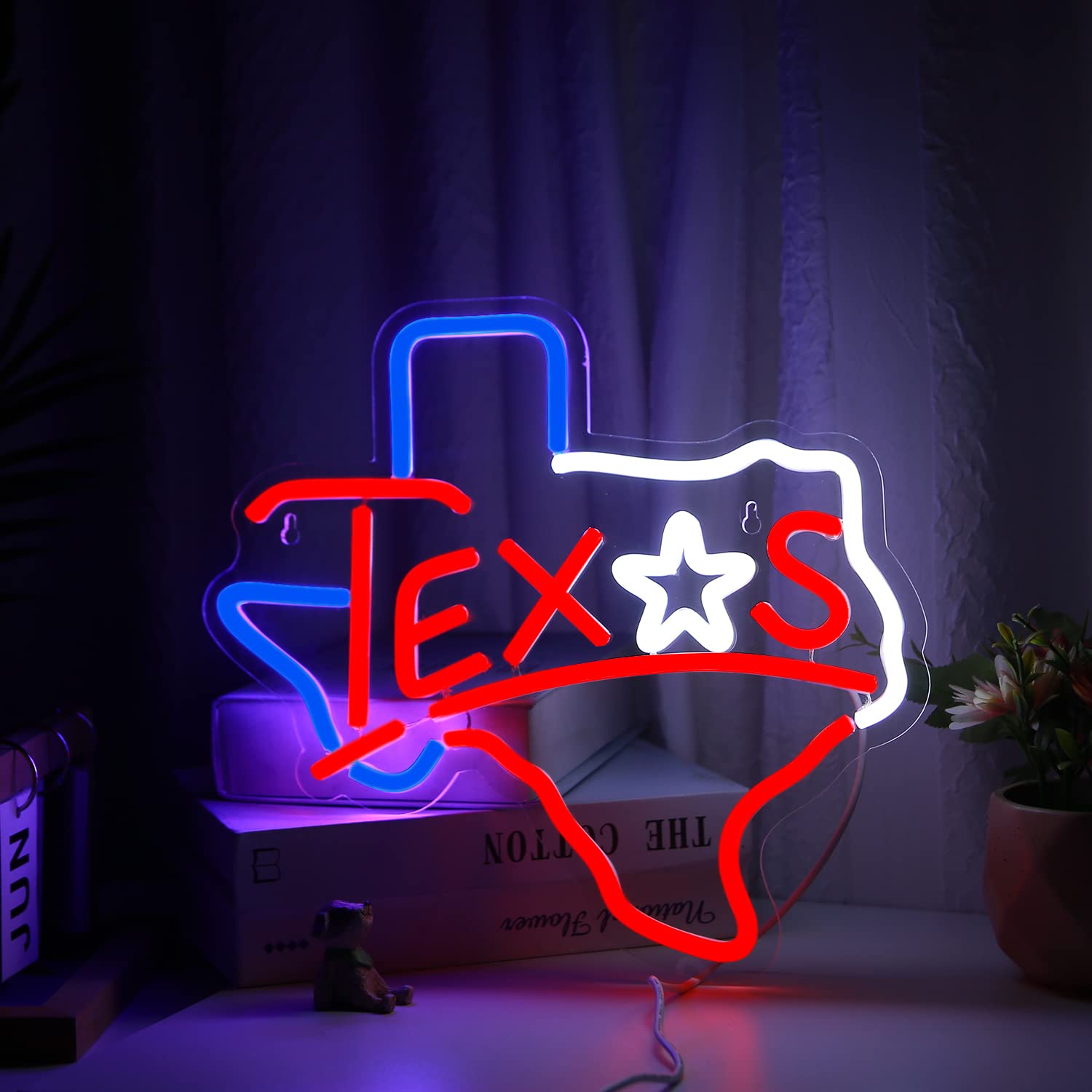 SHINEMYWAY Texas longhorn neon sign USB-powered adds vibrant room decor.