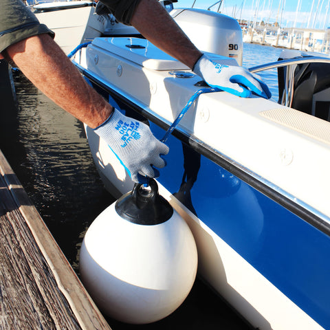 SHOWA Atlas 300 cotton/polyester liner offers moisture-wicking comfort and durability.