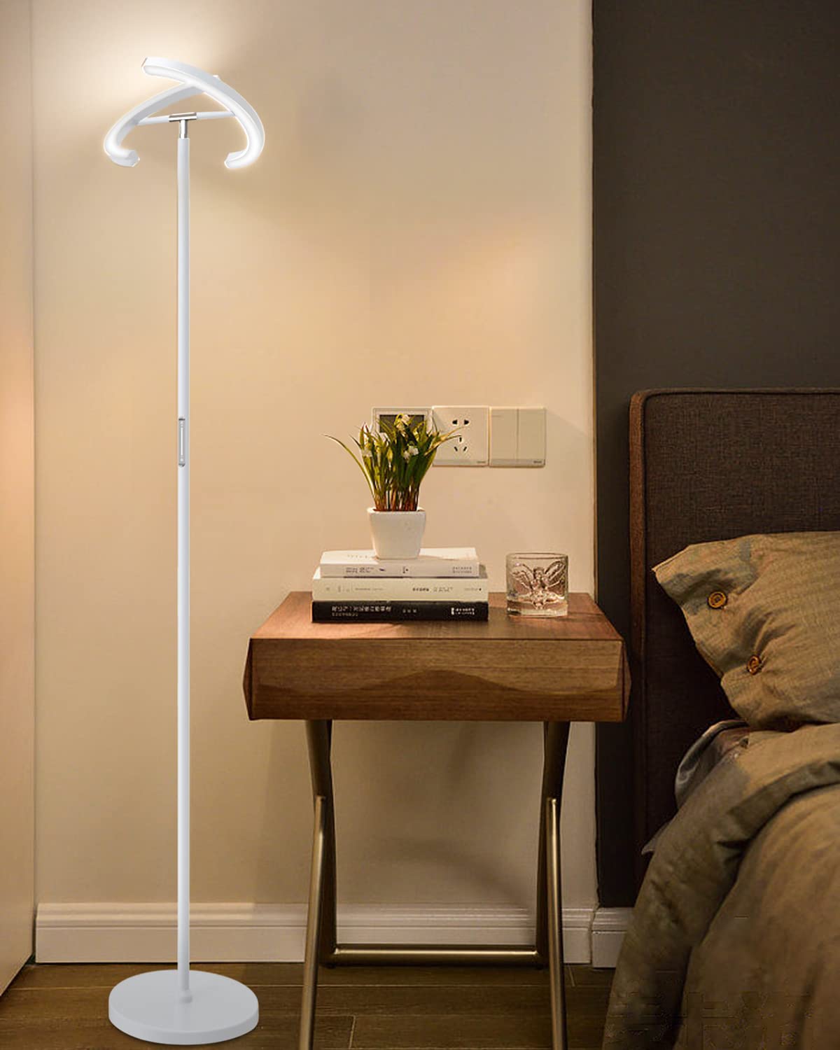 SIBRILLE stepless dimming range from warm to cool on white floor lamp