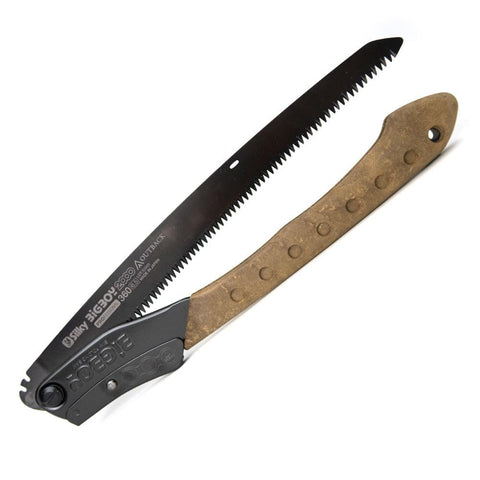 Silky Bigboy 2000 blade close-up reveals impulse-hardened teeth for longevity
