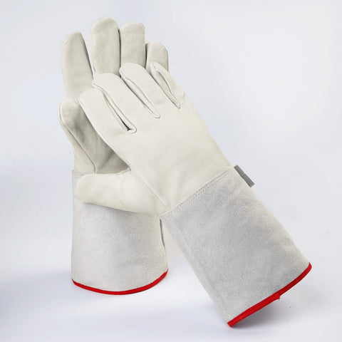 Sindayo cotton-inner gloves offer comfort for extended cryogenic use.
