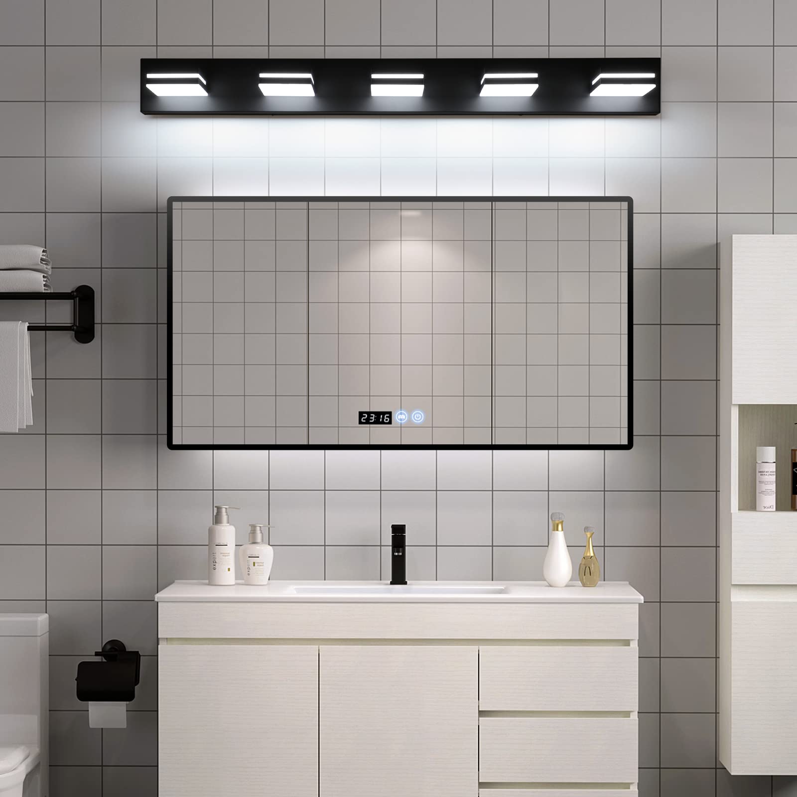 SineRise quick-install vanity light with sturdy mounting hardware
