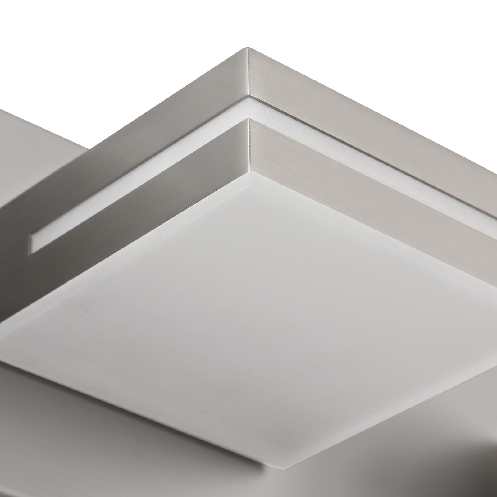 SineRise vanity light with 360-degree rotatable joints for targeted lighting.