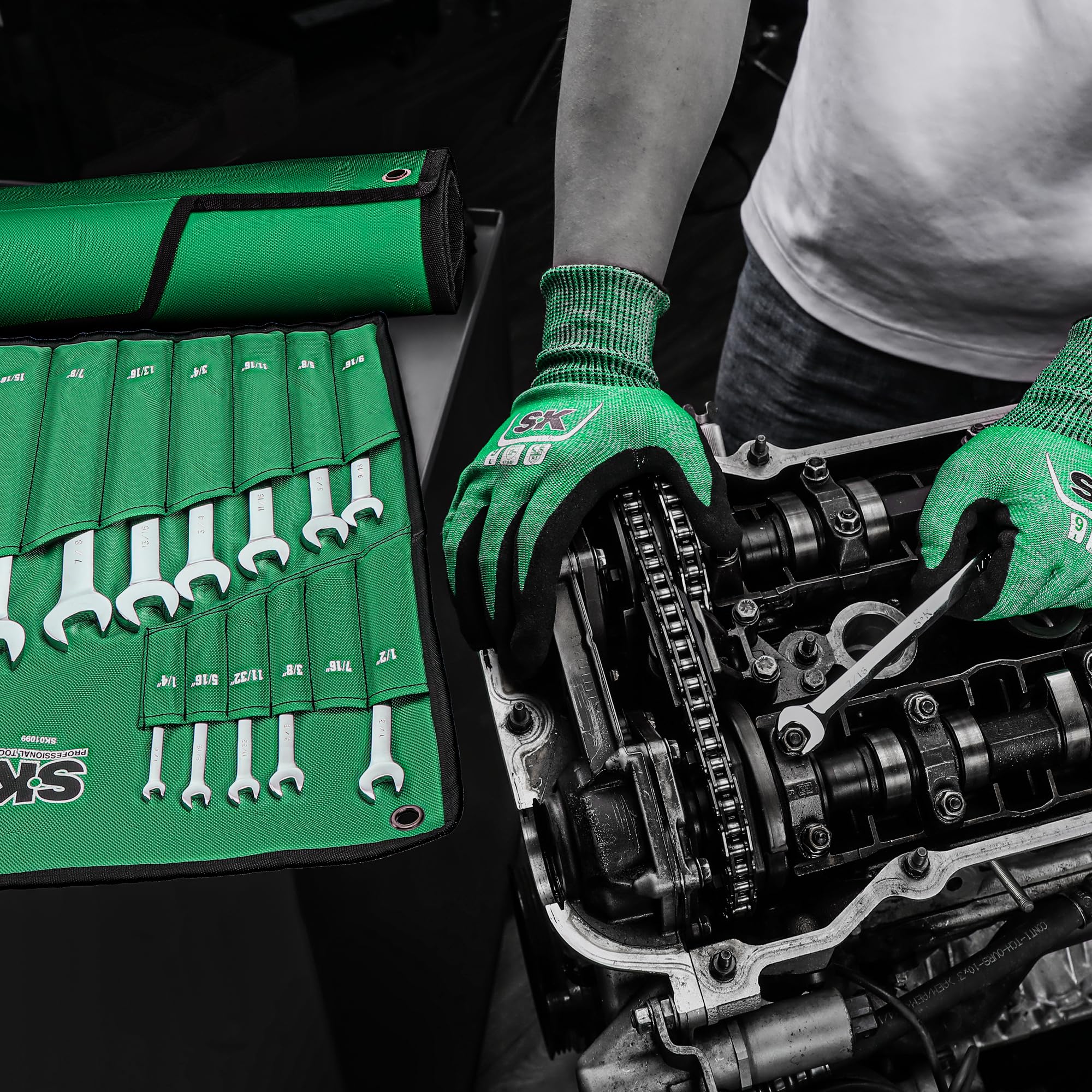 SK CR-V steel construction emphasizes strength and durability.