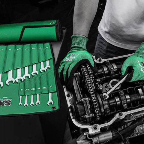 SK CR-V steel construction emphasizes strength and durability.