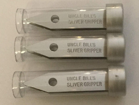 Sliver Gripper tweezers with a key chain clip for easy access on the go.