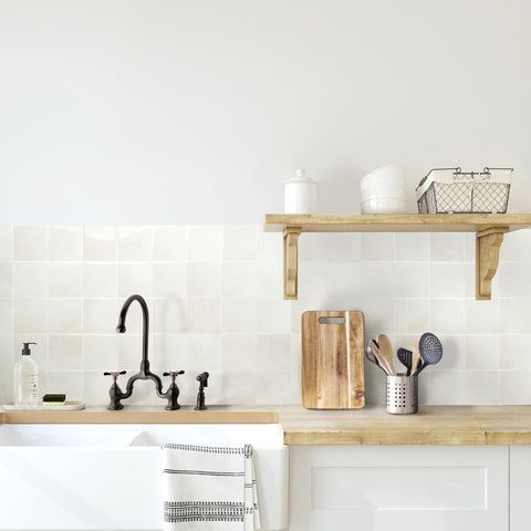 Smart Tiles 3D Gel-O finish adds texture and depth to walls.