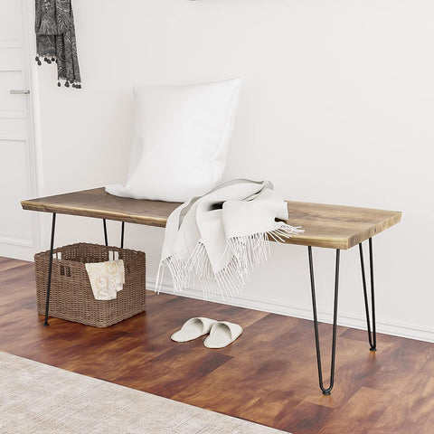 SMARTSTANDARD 18-inch leg with rubber feet protecting floors during use.