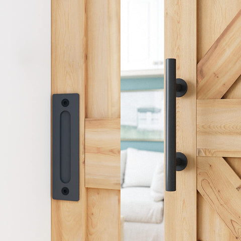 SMARTSTANDARD floor guide keeps the door aligned for stable operation