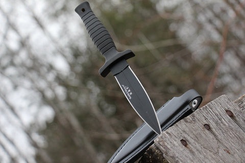 Smith & Wesson SWHRT9B full tang construction for durability