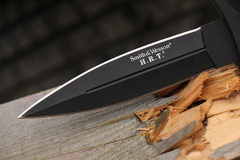 Smith & Wesson SWHRT9B TPE grip enhances comfort during extended use