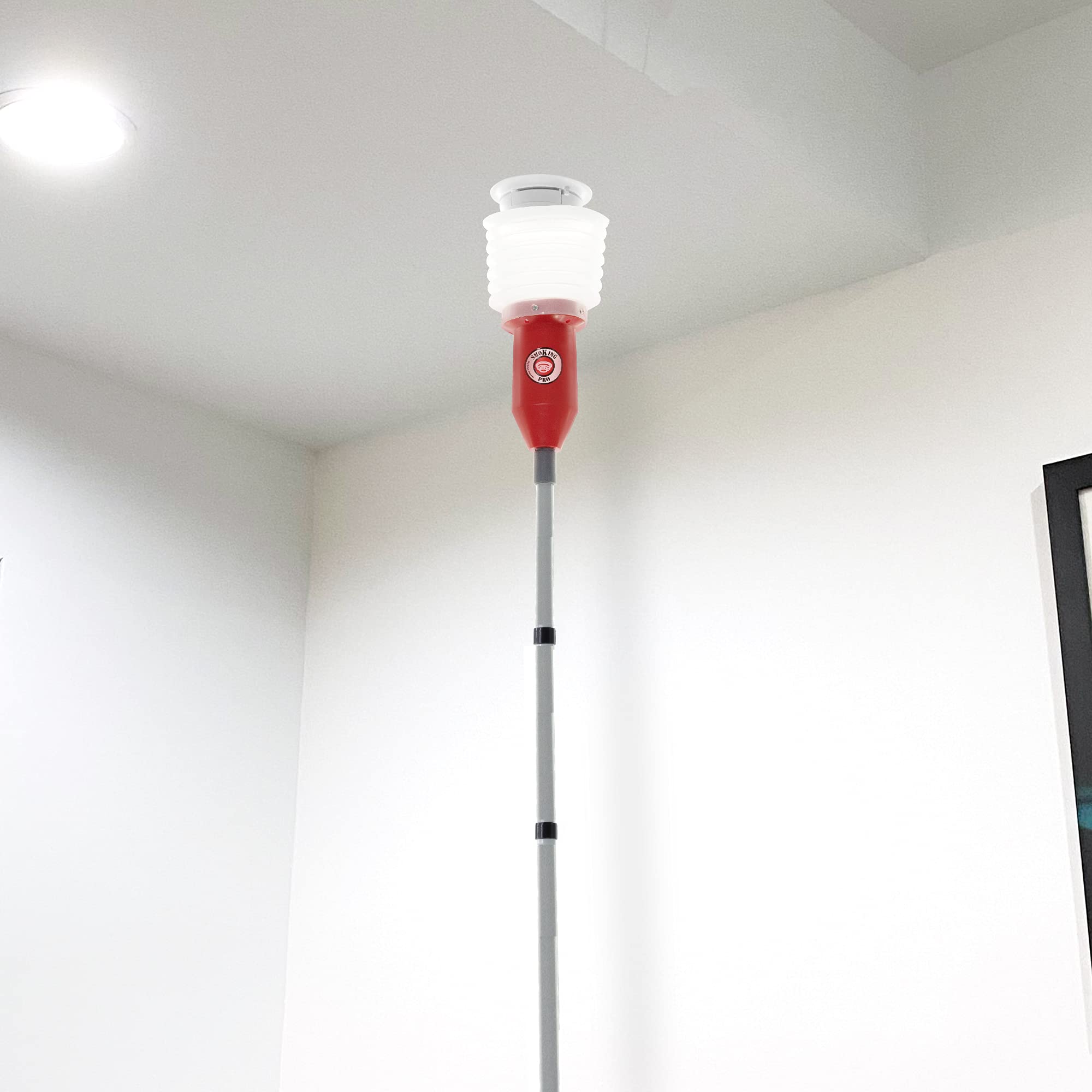 SmoKing 2.0 bellow head enables hands-free testing