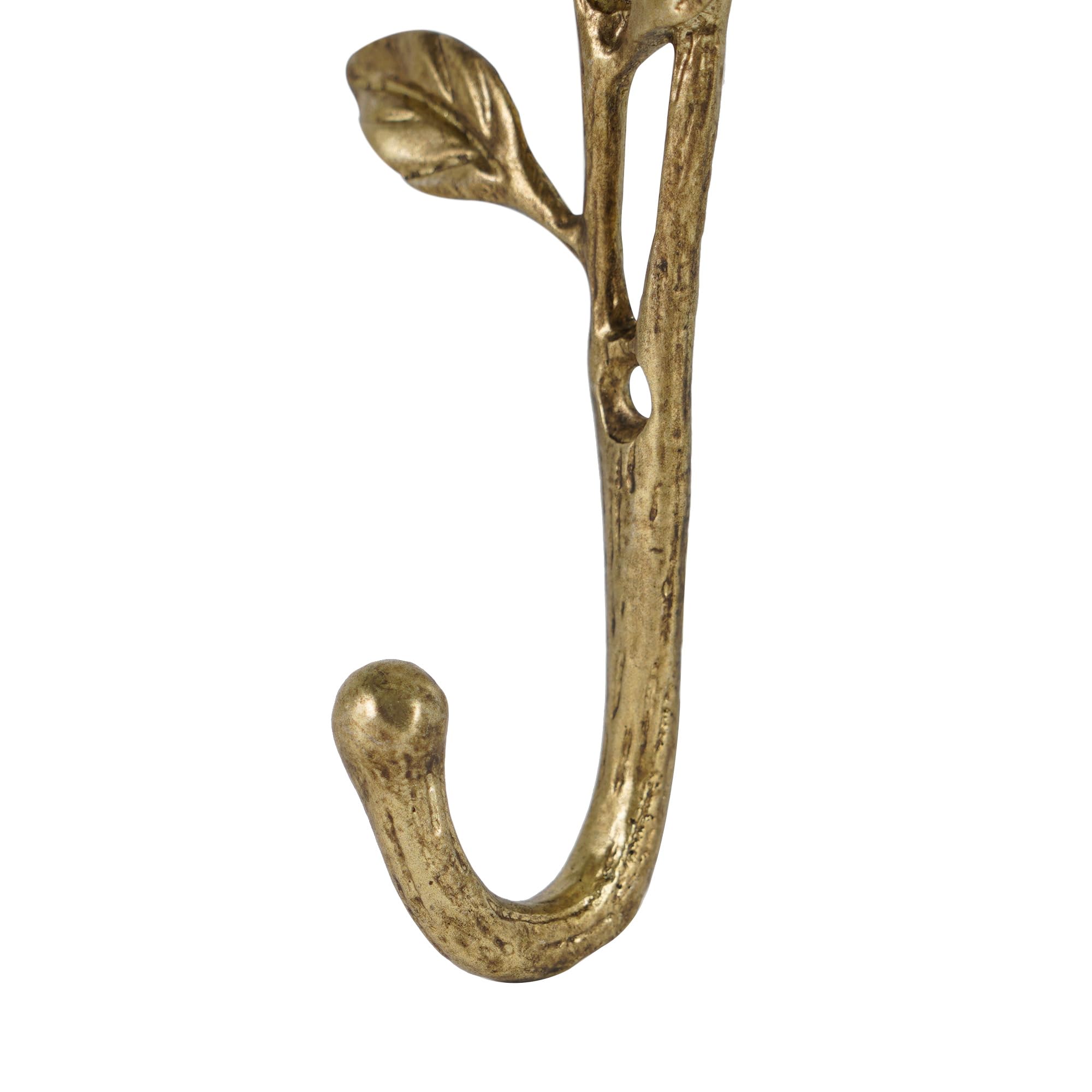 SOFFEE DESIGN stylish coat hooks transform entryways into welcoming spaces.