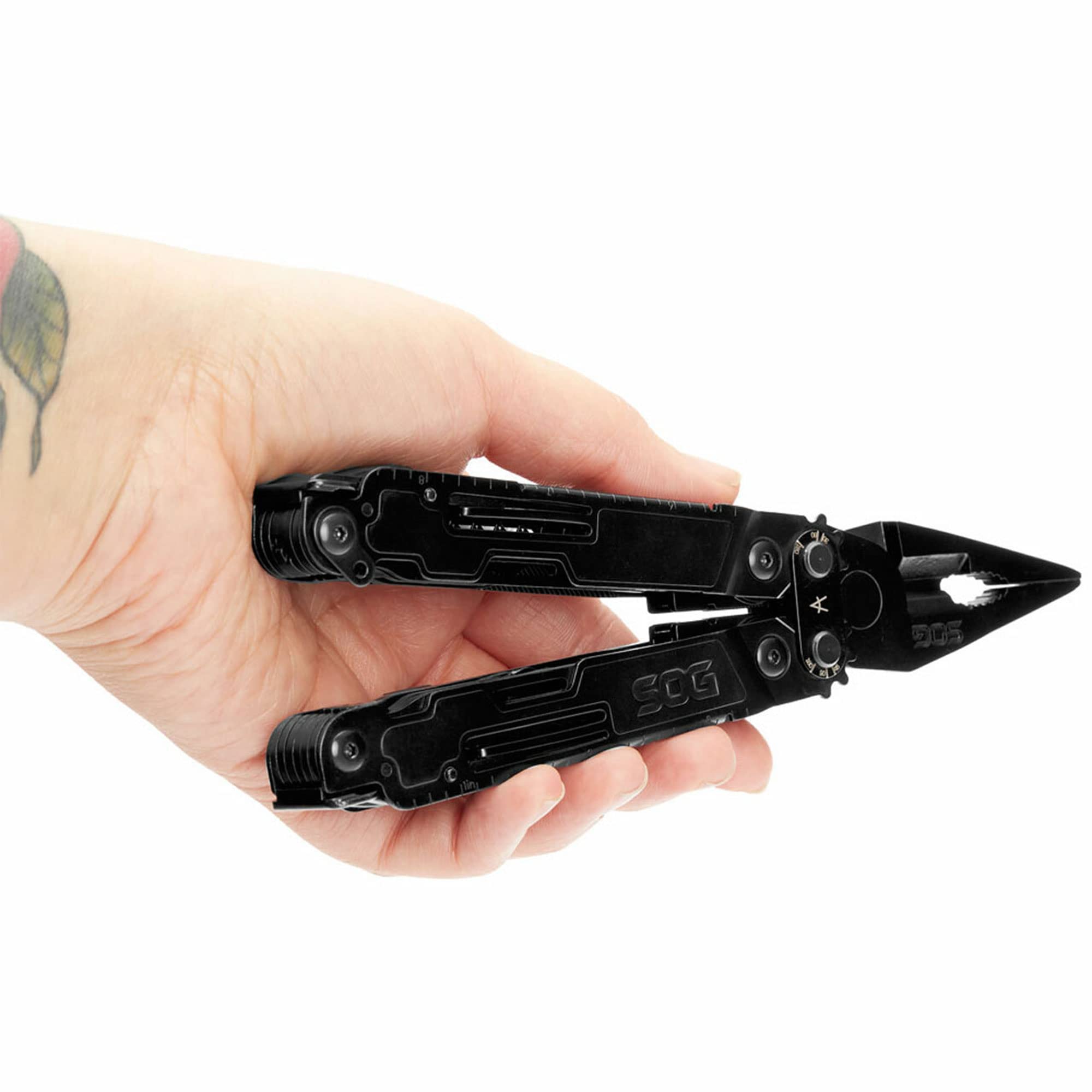 SOG PowerAccess Deluxe 1/4 inch driver with hex bits for mounting