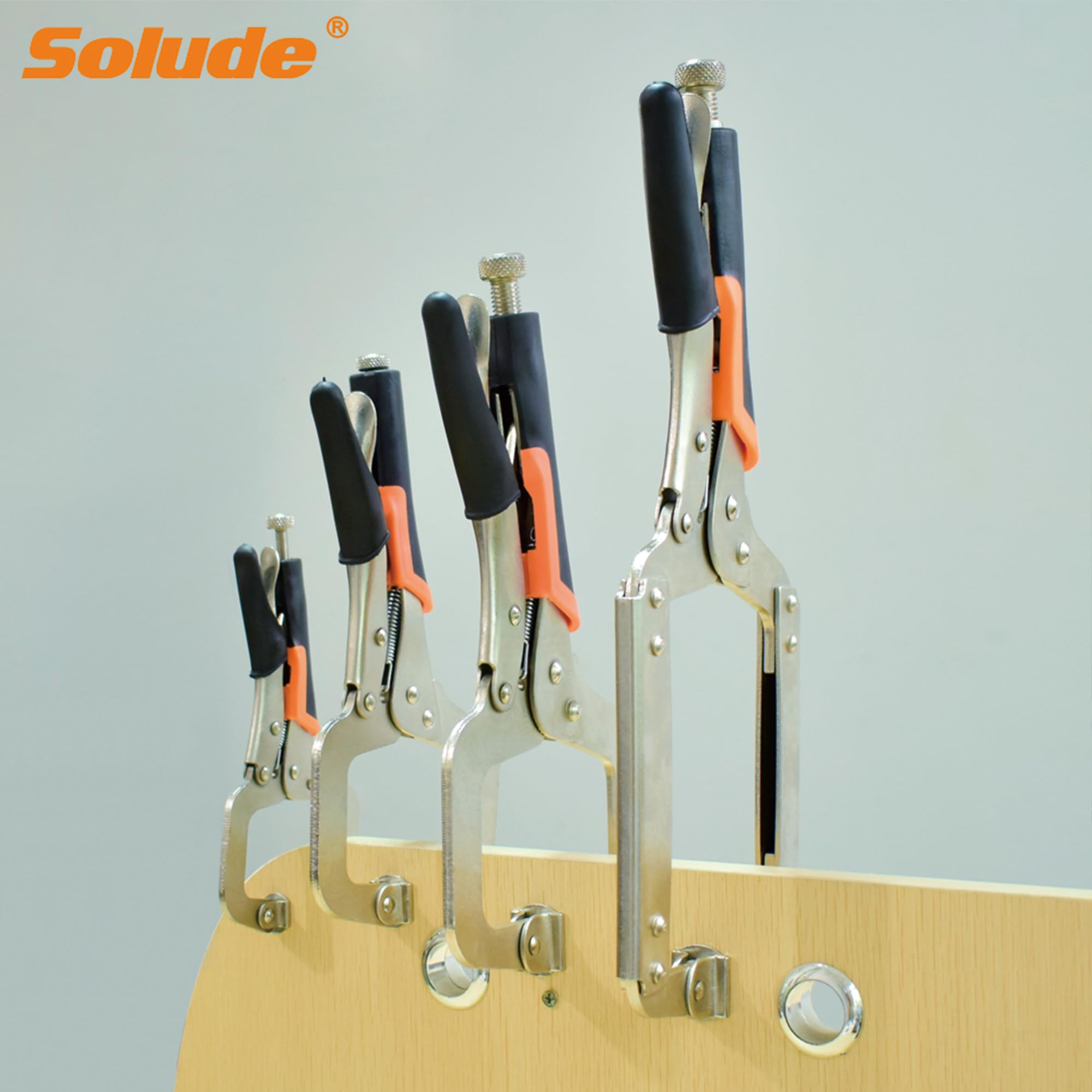 SOLUDE secure grip aids precise clamping in welding and construction.