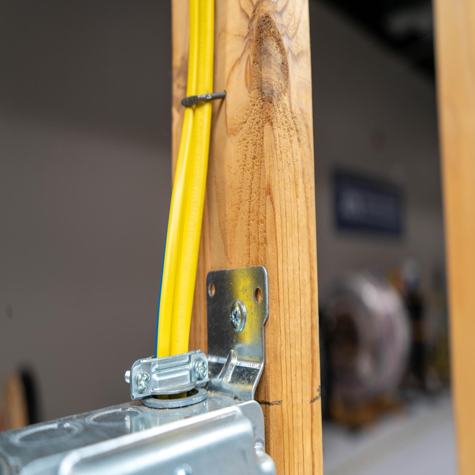 Southwire Romex SIMpull 100ft NM-B coil provides ample length for longer runs