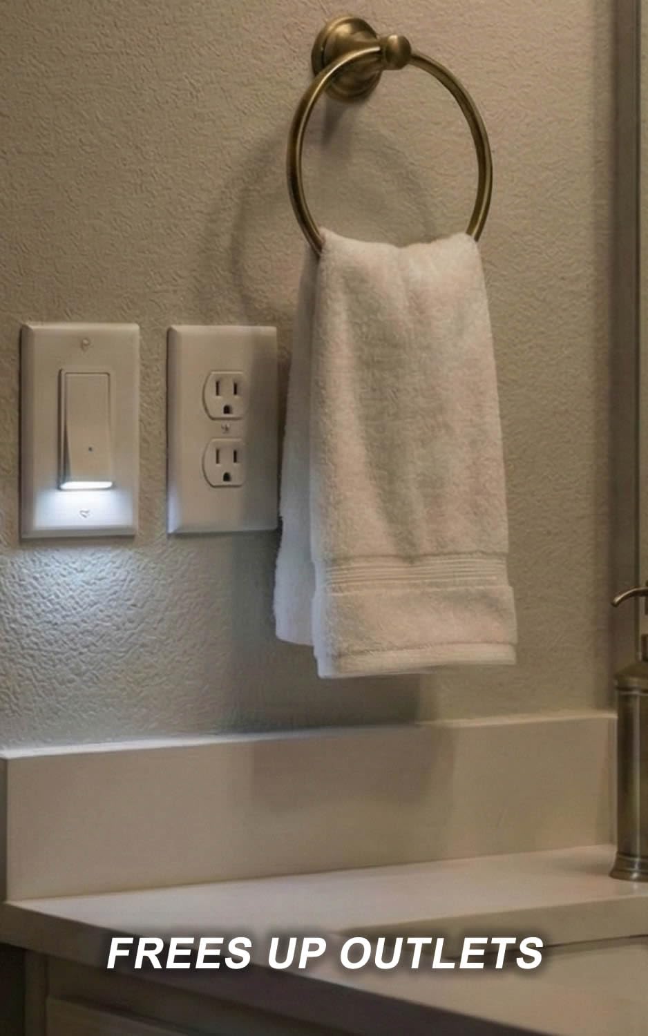 SOZULAMP energy-efficient night-light uses less than 10 cents per year.