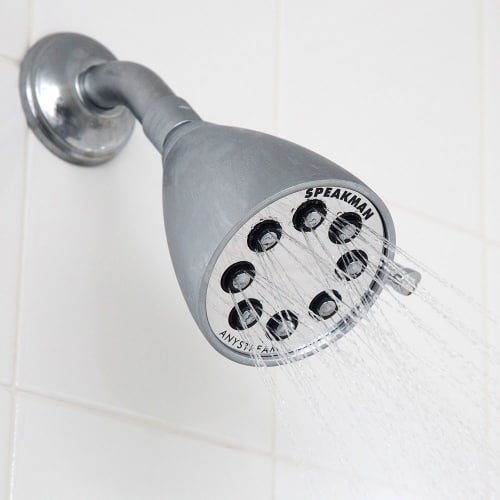 Speakman Icon Anystream solid brass body supporting durability and longevity.