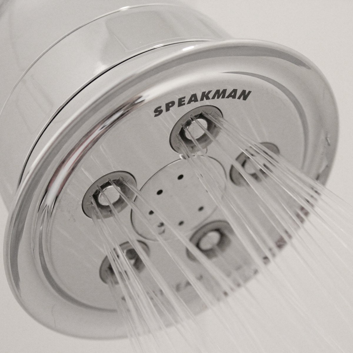 Speakman S-2005-HBF chrome finish details reveal premium styling
