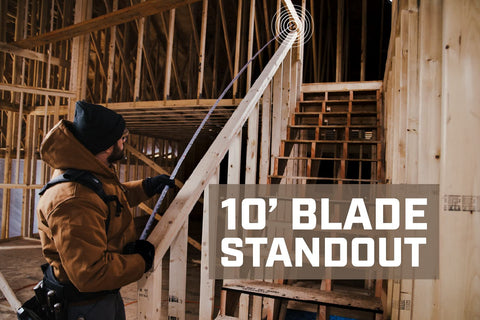 Spec Ops 360-degree blade hook stays aligned during extended measurements.