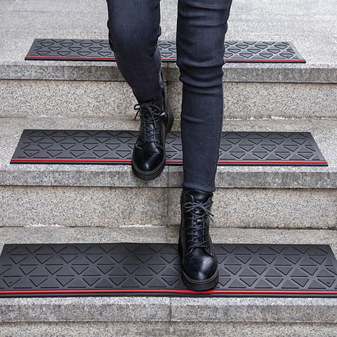 Spurtar rubber stair treads 35x10 front view for outdoor grip